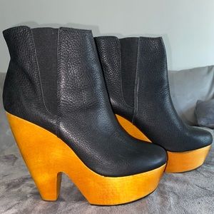 Wooden platform black booties